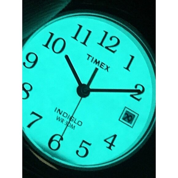 Timex Women's Watch TW2V47000 Indiglo Quartz Two Tone White Dial Expansi… - Picture 7 of 14